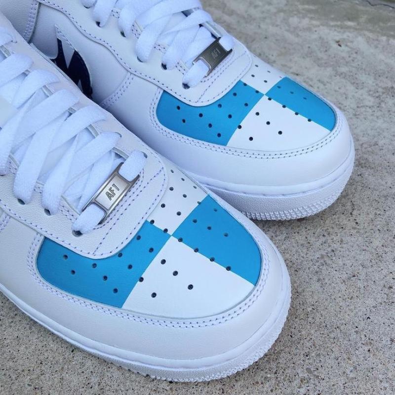 Bleu Custom Air force 1 -sneakers hand painted